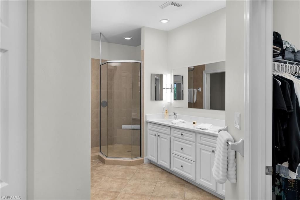 1286 Rialto Way , Unit 9-202, Naples, FL 34114 Photo