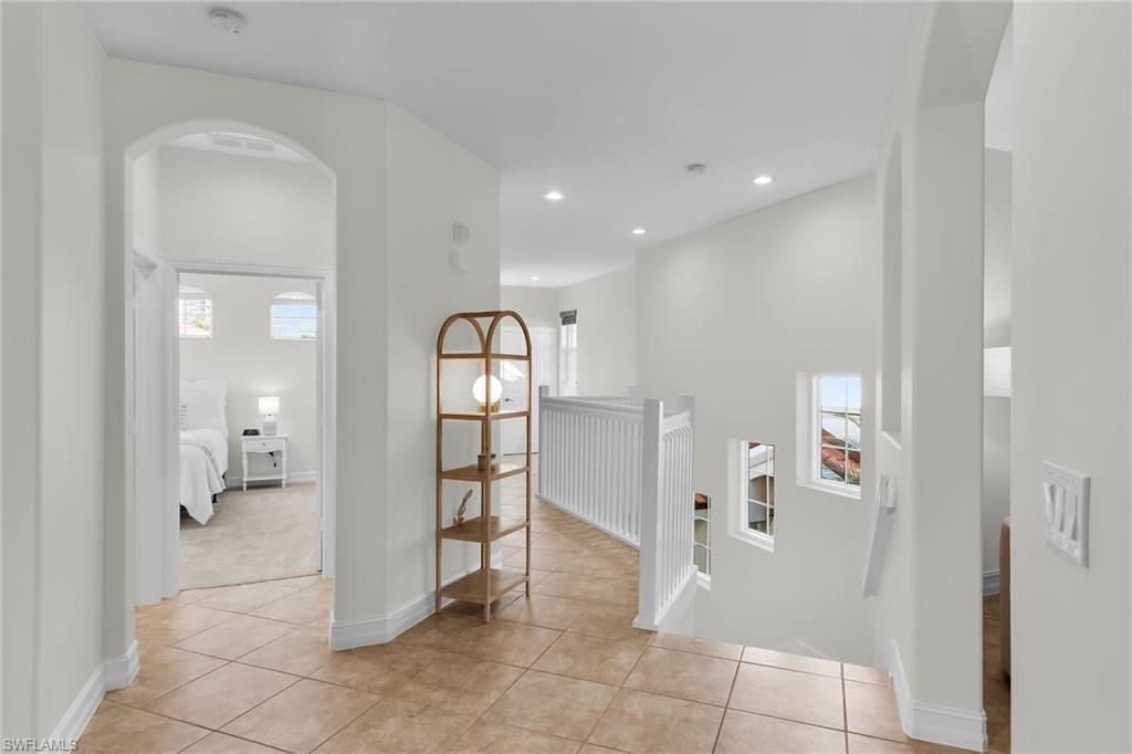 1286 Rialto Way , Unit 9-202, Naples, FL 34114 Photo