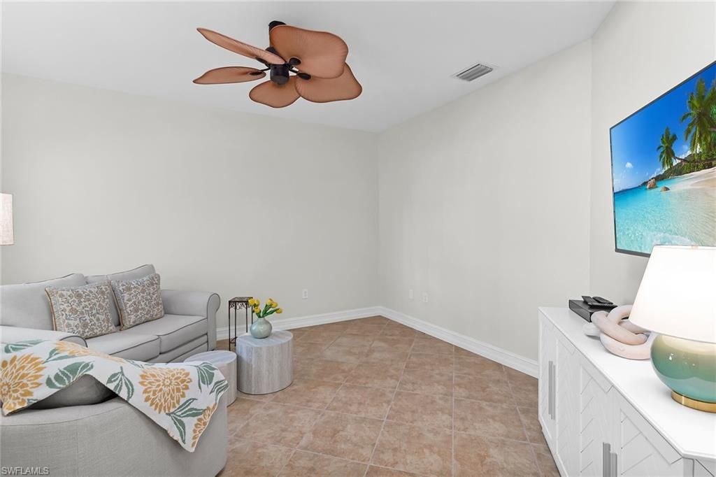 1286 Rialto Way , Unit 9-202, Naples, FL 34114 Photo