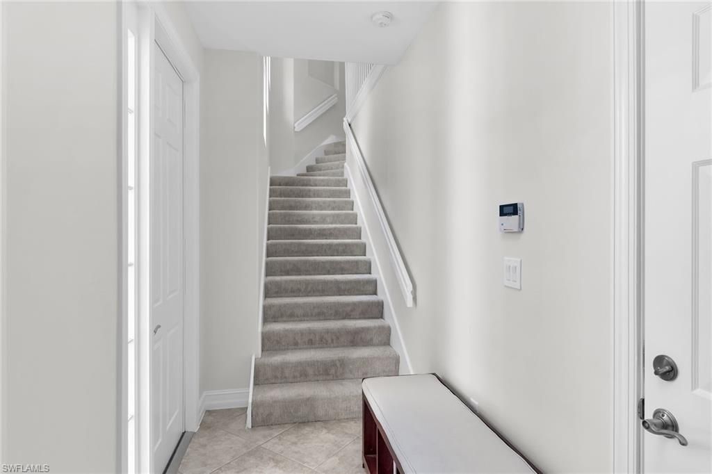 1286 Rialto Way , Unit 9-202, Naples, FL 34114 Photo