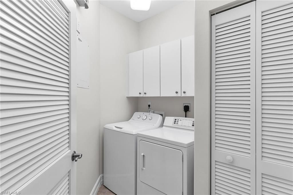 1286 Rialto Way , Unit 9-202, Naples, FL 34114 Photo