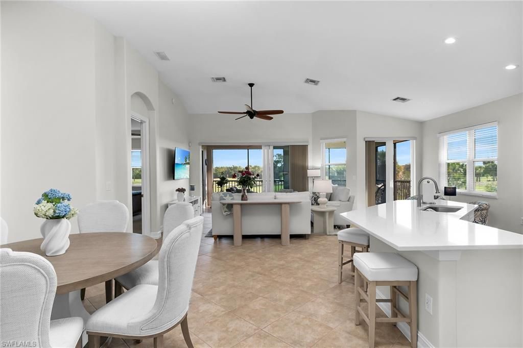 1286 Rialto Way , Unit 9-202, Naples, FL 34114 Photo