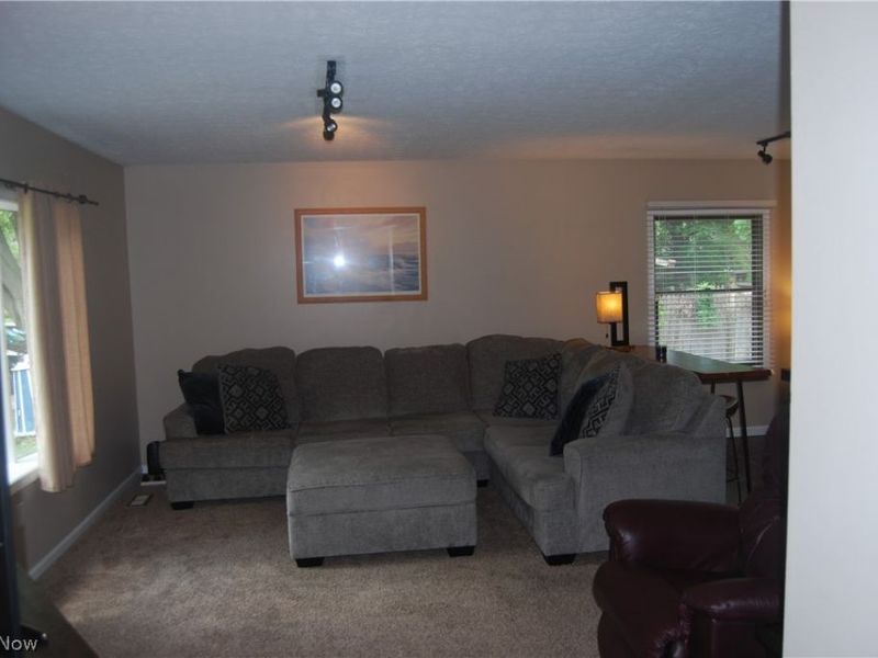 9001 Elm Street, Mentor, OH 44060 Photo 5