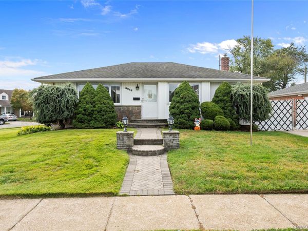 3866 Drake Street, Levittown, NY 11756