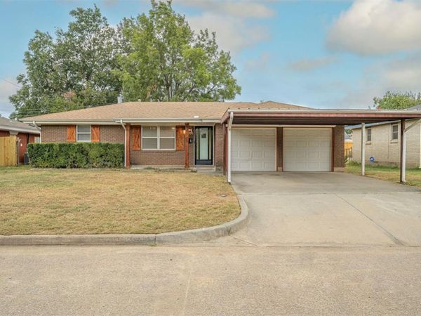 4748 Woodview Drive, Del City, OK 73115
