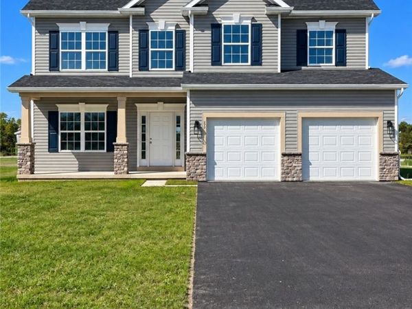 23 Royal Aberdeen Lane , West Henrietta, NY 14586