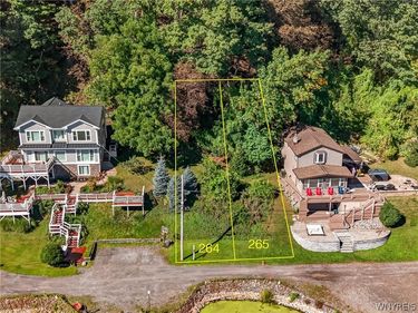Bay Lane S, Rochester, NY 14609