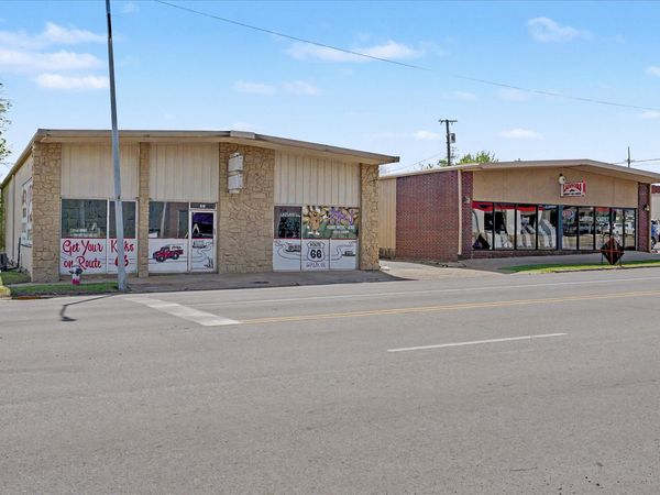 616 E Dewey Avenue , Sapulpa, OK 74066