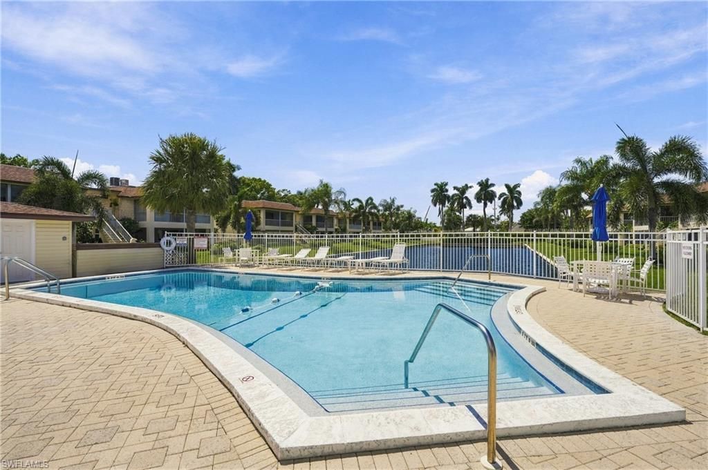 1155 Sandpiper St , Unit G6, Naples, FL 34102 Photo