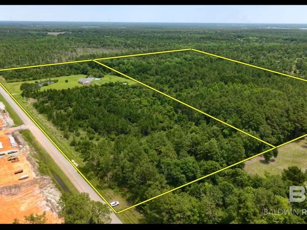 6684 Roscoe Road, Gulf Shores, AL 36542