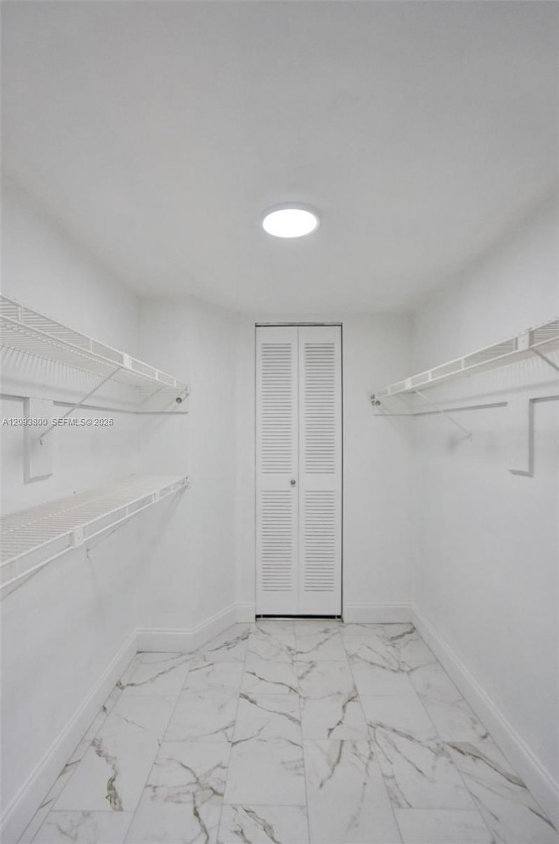 4191 NW 41st St , Unit 117, Lauderdale Lakes, FL 33319 Photo