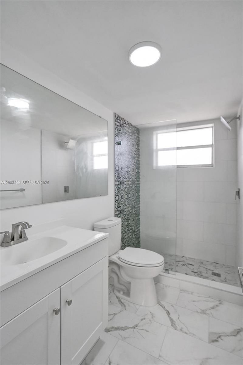 4191 NW 41st St , Unit 117, Lauderdale Lakes, FL 33319 Photo