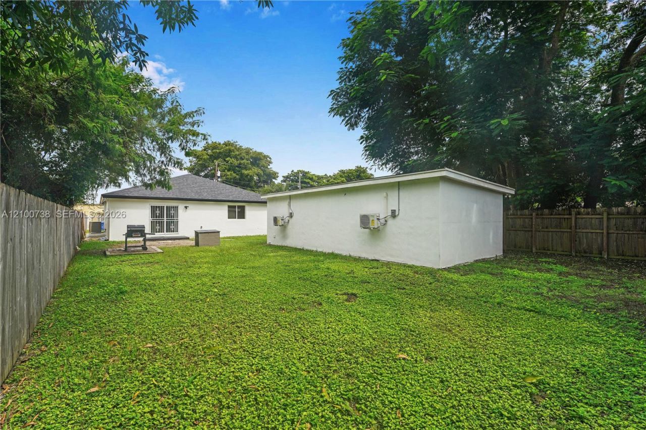 10170 W Fern St , Miami, FL 33157 Photo