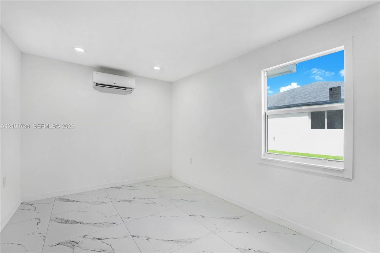 10170 W Fern St , Miami, FL 33157 Photo