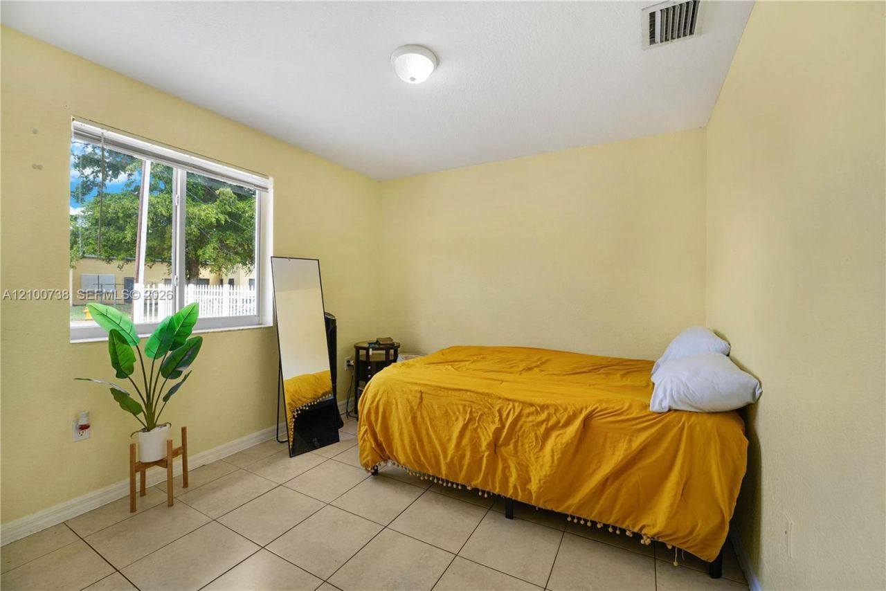 10170 W Fern St , Miami, FL 33157 Photo