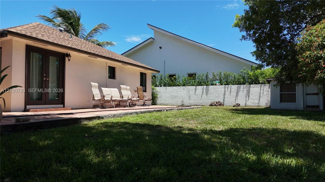 3208 Beacon St , Pompano Beach, FL 33062 Photo