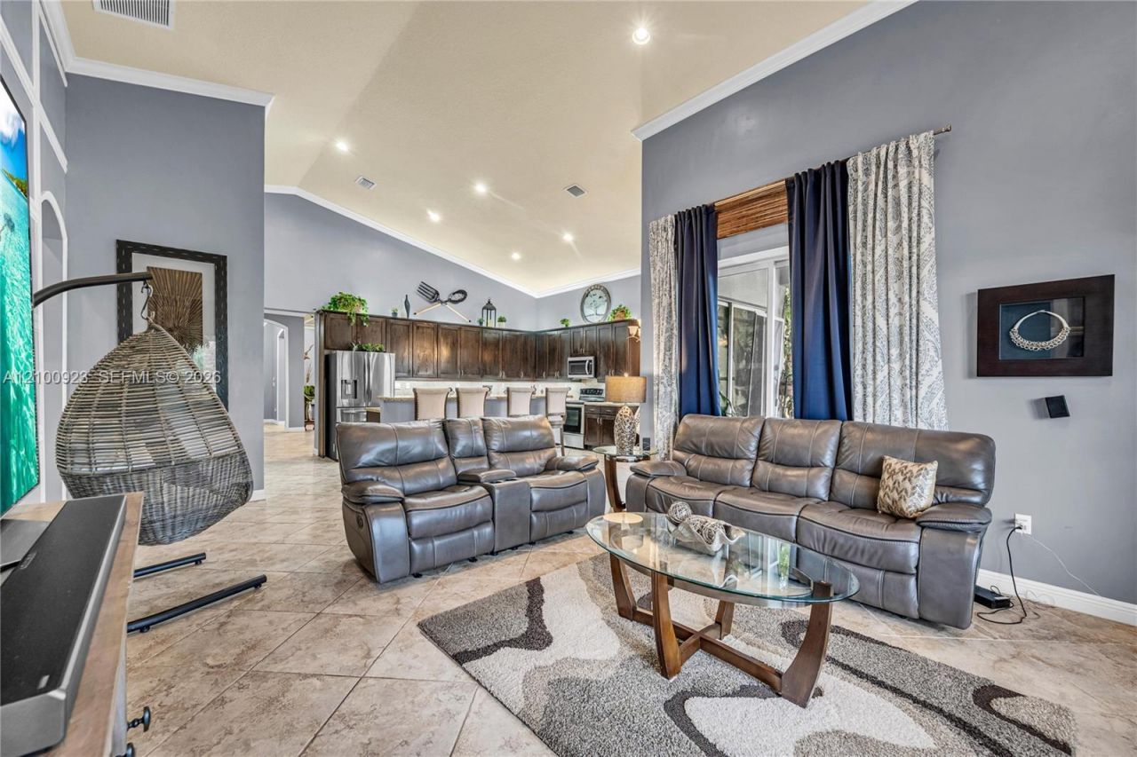 3473 NE 2nd St, Homestead, FL 33033 Photo