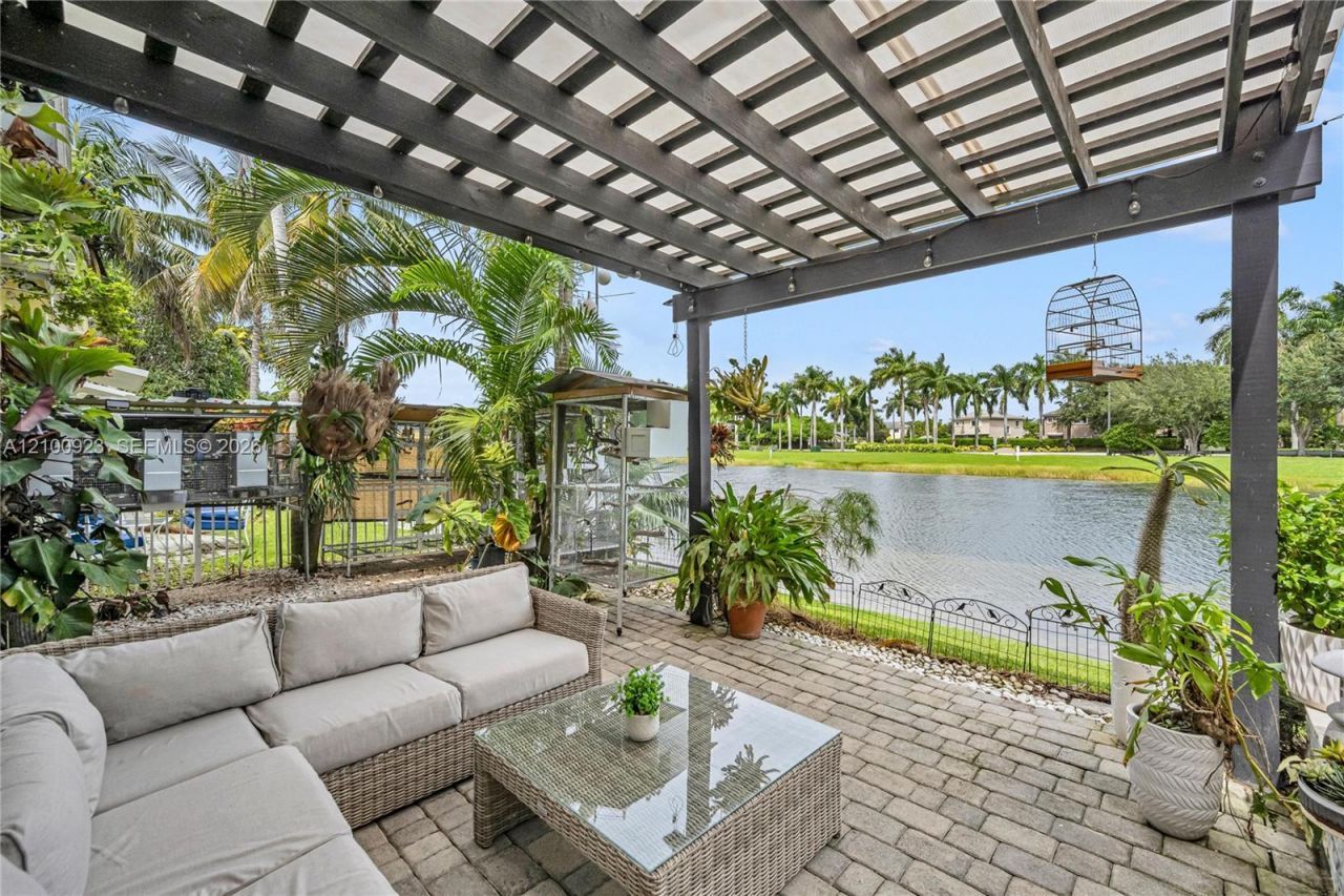 3473 NE 2nd St, Homestead, FL 33033 Photo