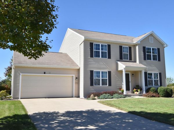 3806 Blossom Dr, Mount Pleasant, WI 53406