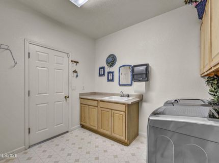 1271 La Sierra Court, Minden, NV 89423 Photo