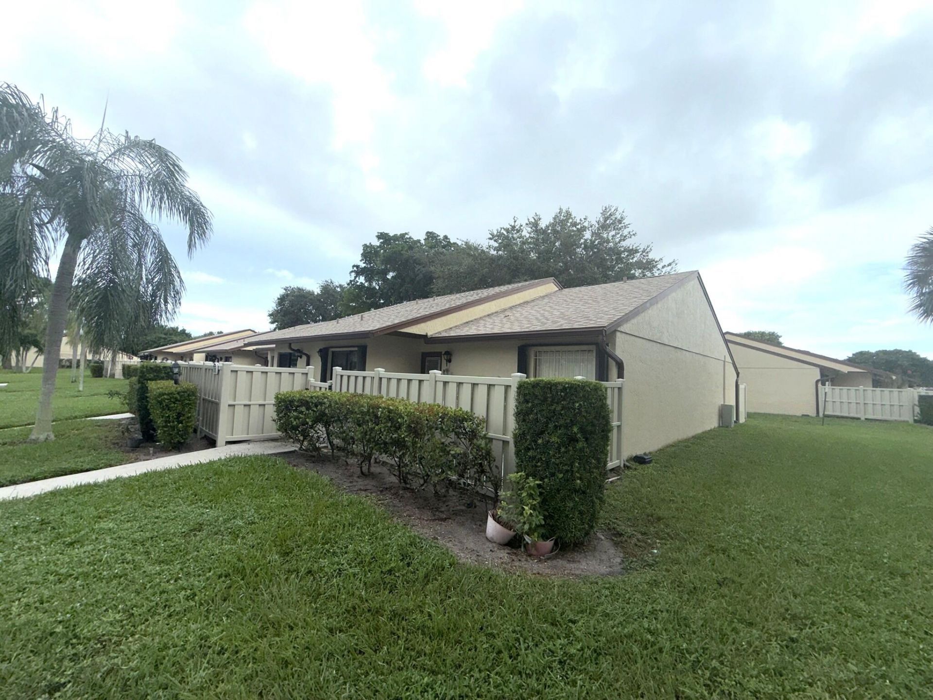 1017 Green Pine Boulevard, Unit H, West Palm Beach, FL 33409 Photo