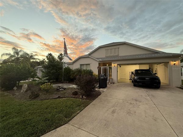 349 PACOLET TERRACE , THE VILLAGES, FL 32162
