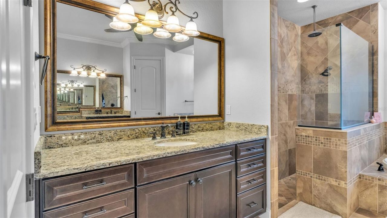 6626 Crescent Woods Circle , Lakeland, FL 33813 Photo