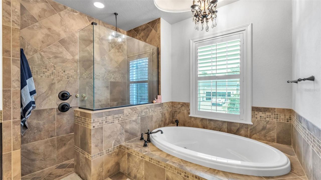 6626 Crescent Woods Circle , Lakeland, FL 33813 Photo