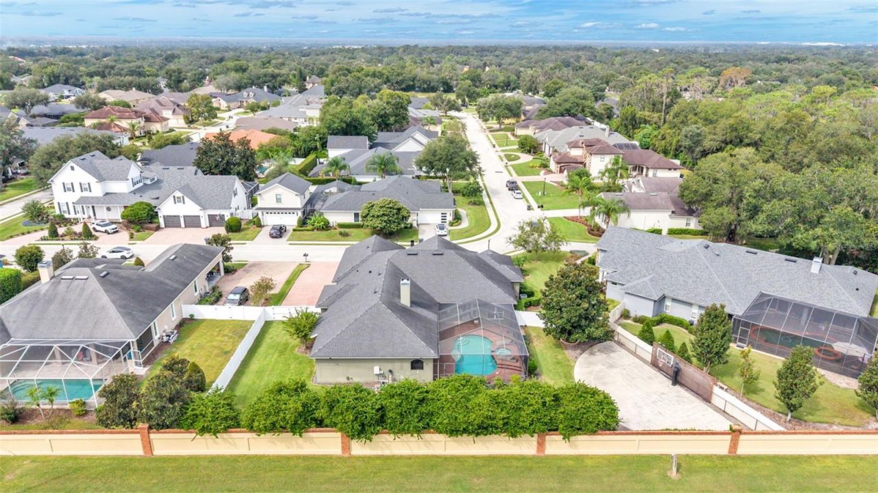 6626 Crescent Woods Circle , Lakeland, FL 33813 Photo