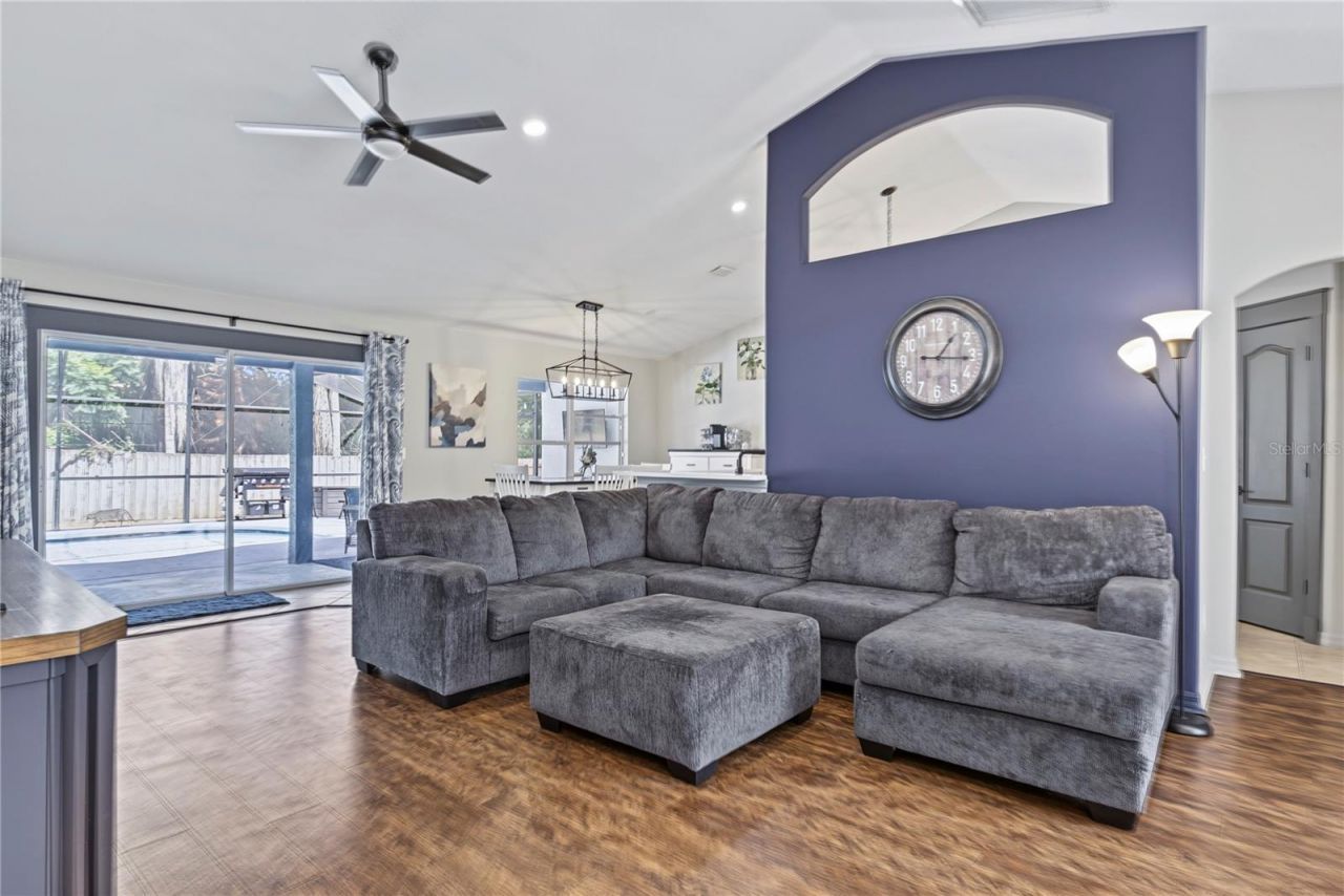 10427 Pleasant View Drive , Leesburg, FL 34788 Photo