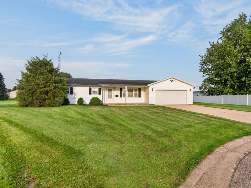 210 Elic Court, Botkins, OH 45306 Photo 3
