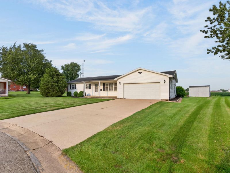 210 Elic Court, Botkins, OH 45306 Photo 4