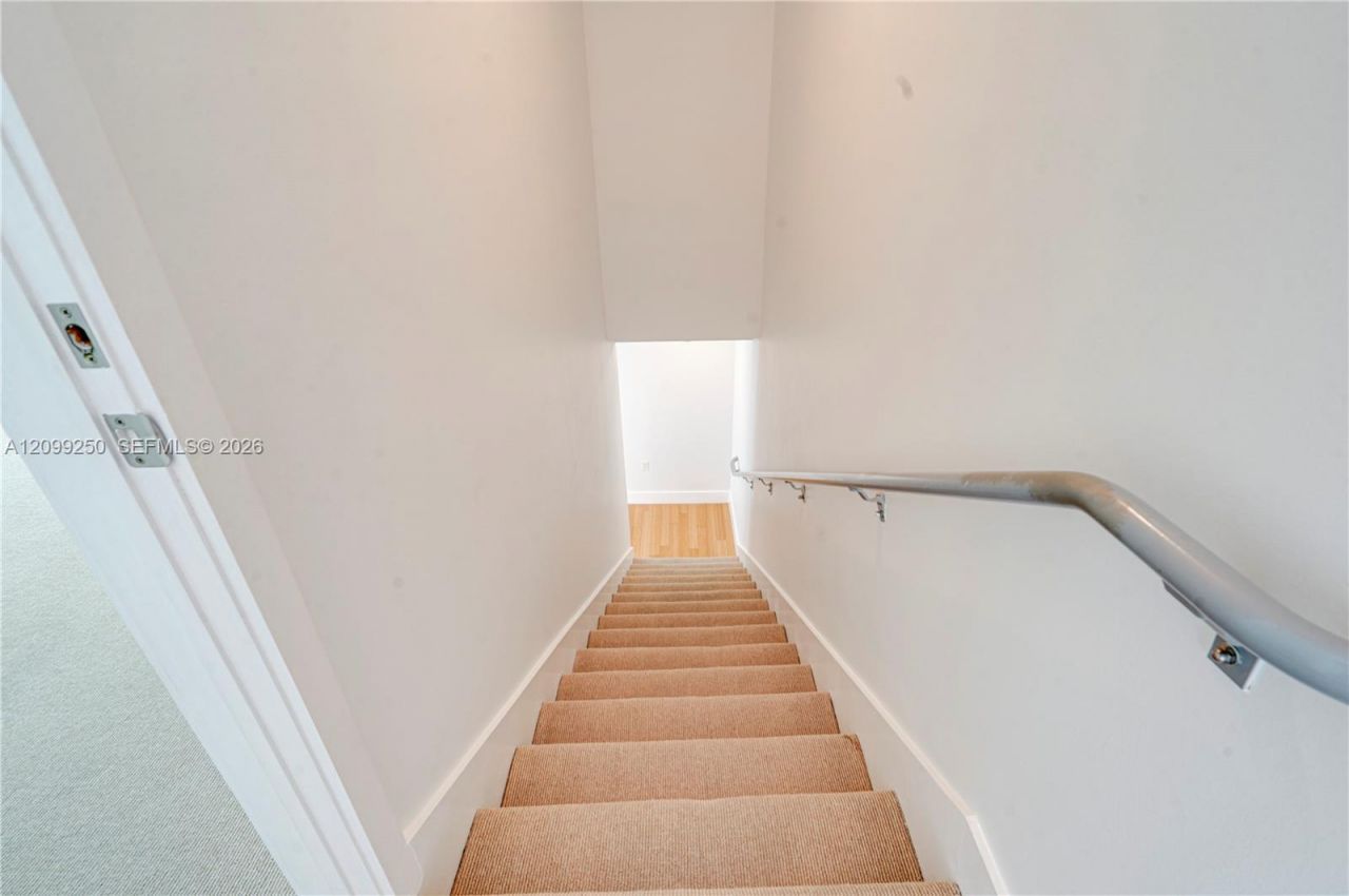 7541 SW 61st Ave , Unit 2, South Miami, FL 33143 Photo