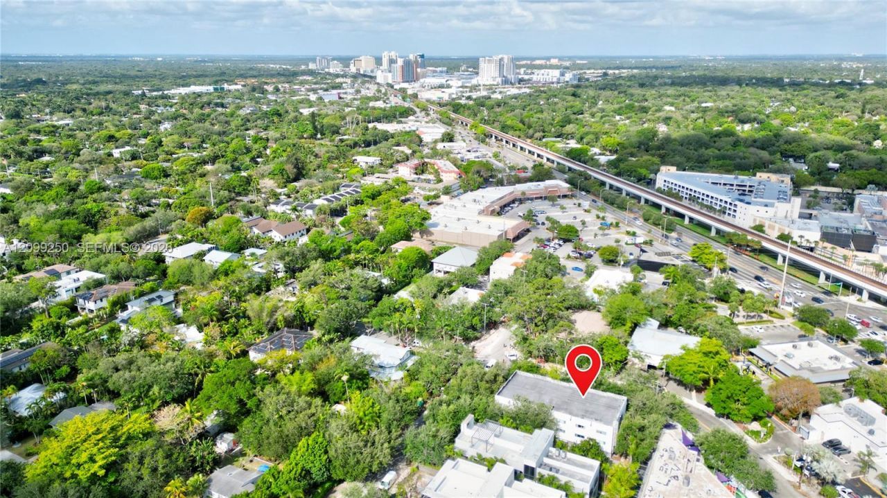7541 SW 61st Ave , Unit 2, South Miami, FL 33143 Photo