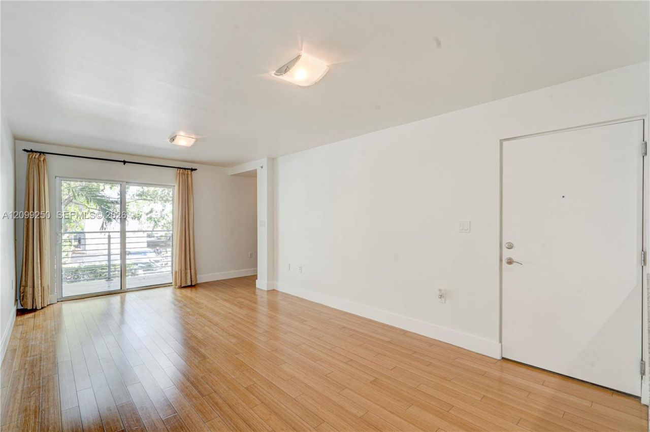 7541 SW 61st Ave , Unit 2, South Miami, FL 33143 Photo