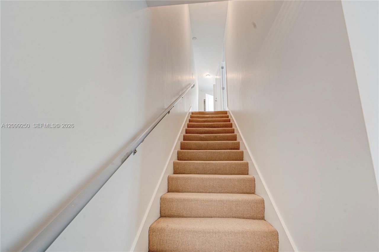 7541 SW 61st Ave , Unit 2, South Miami, FL 33143 Photo