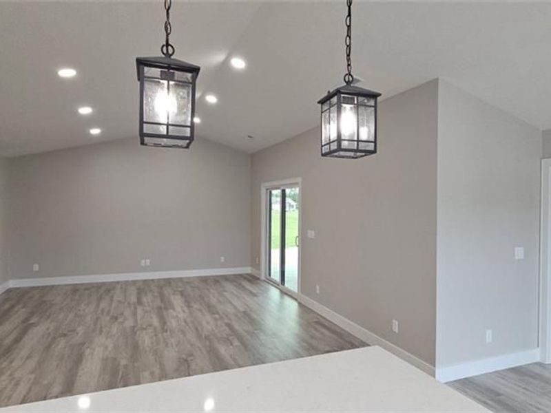 211 Cobblestone Trail, Eaton, OH 45320 Photo 11