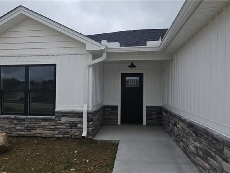 211 Cobblestone Trail, Eaton, OH 45320 Photo 3