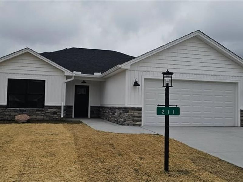 211 Cobblestone Trail, Eaton, OH 45320 Photo 67