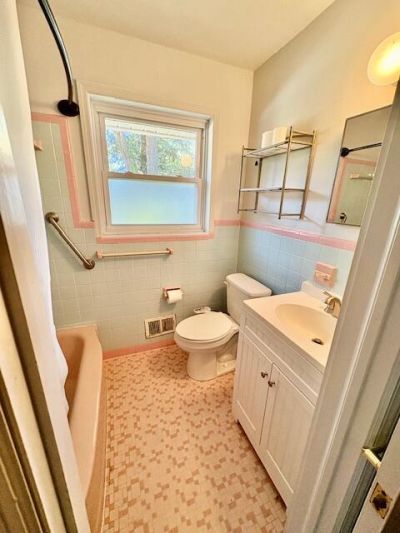 1737 Somerset Circle Photo 14