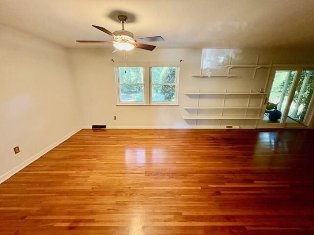 1737 Somerset Circle Photo 5
