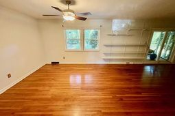 1737 Somerset Circle photo 4