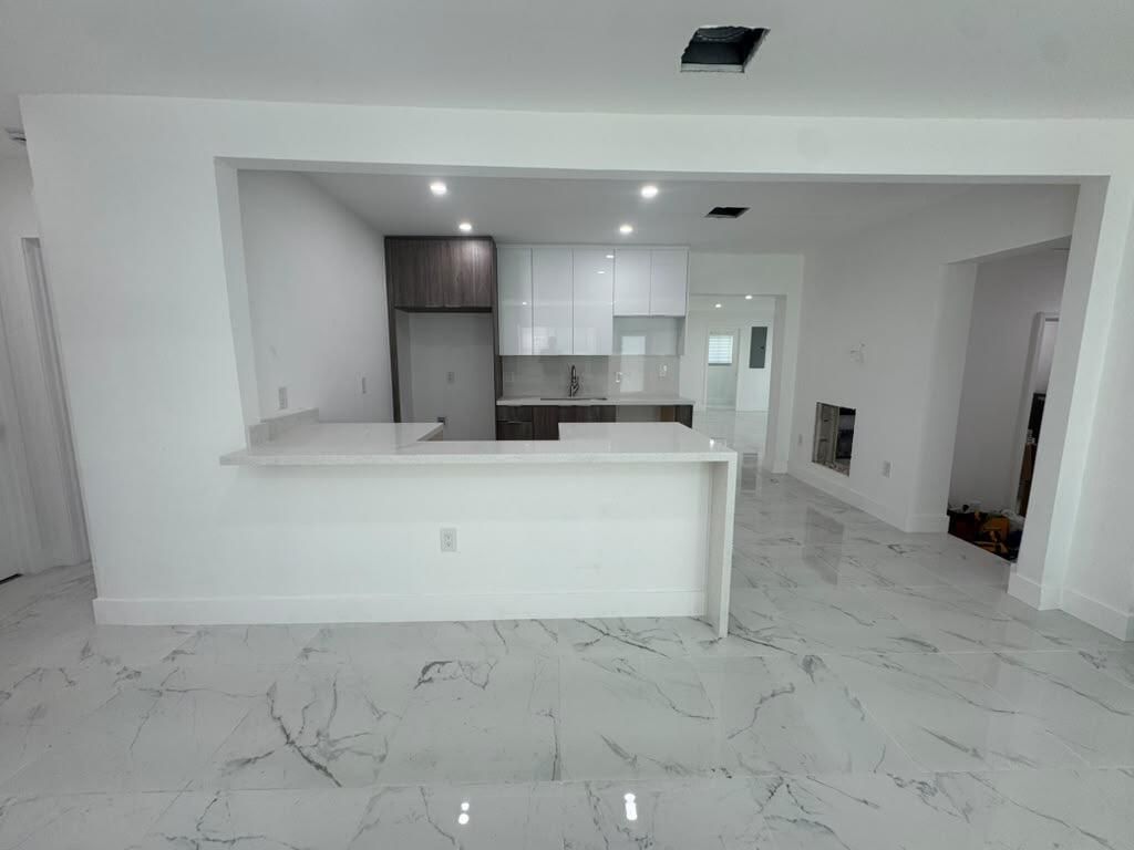 1031 NW 10th Avenue, Fort Lauderdale, FL 33311 Photo
