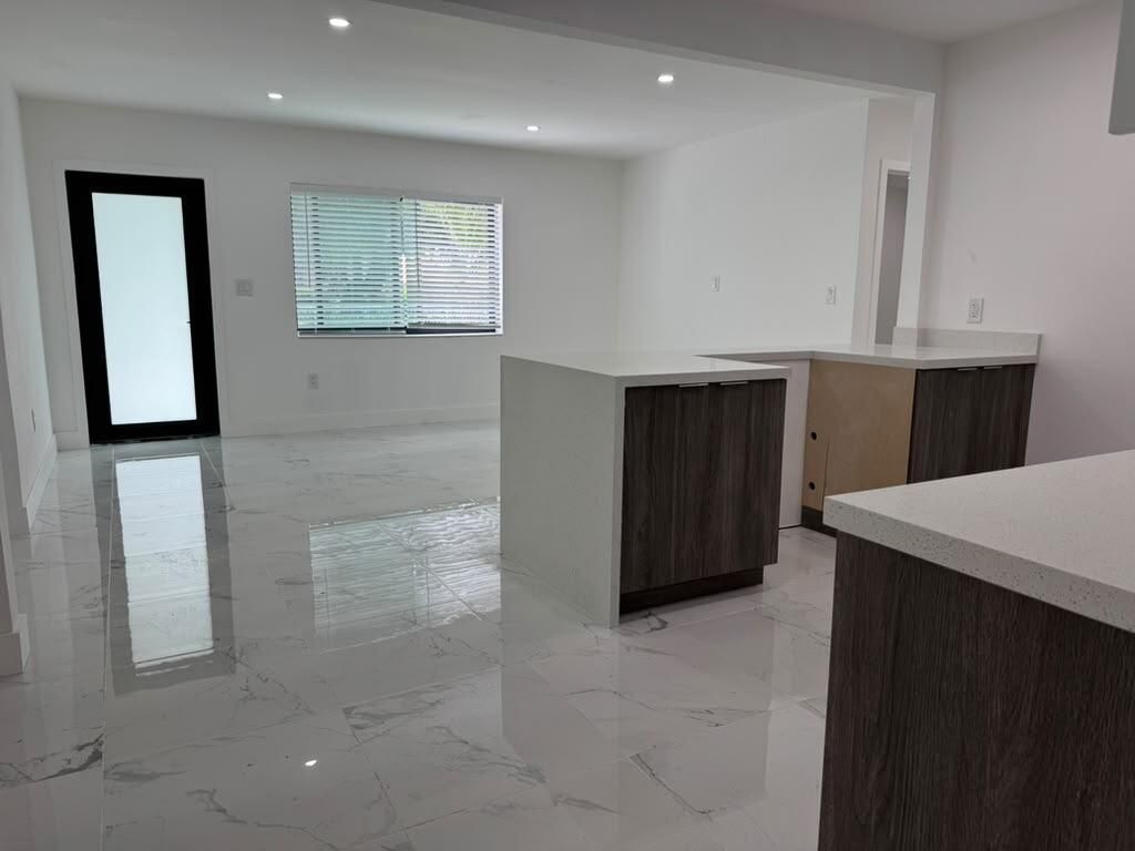 1031 NW 10th Avenue, Fort Lauderdale, FL 33311 Photo