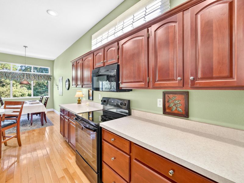 8424 Old World Court, Union, KY 41091 Photo 10