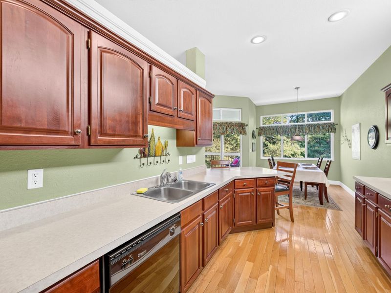8424 Old World Court, Union, KY 41091 Photo 9