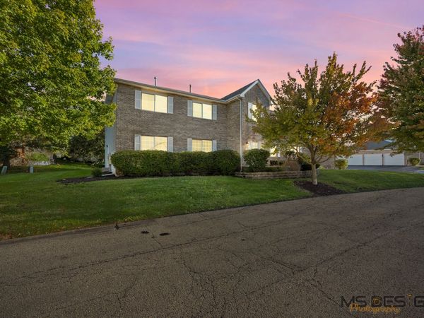 954 Constance Lane , Unit 954, Sycamore, IL 60178