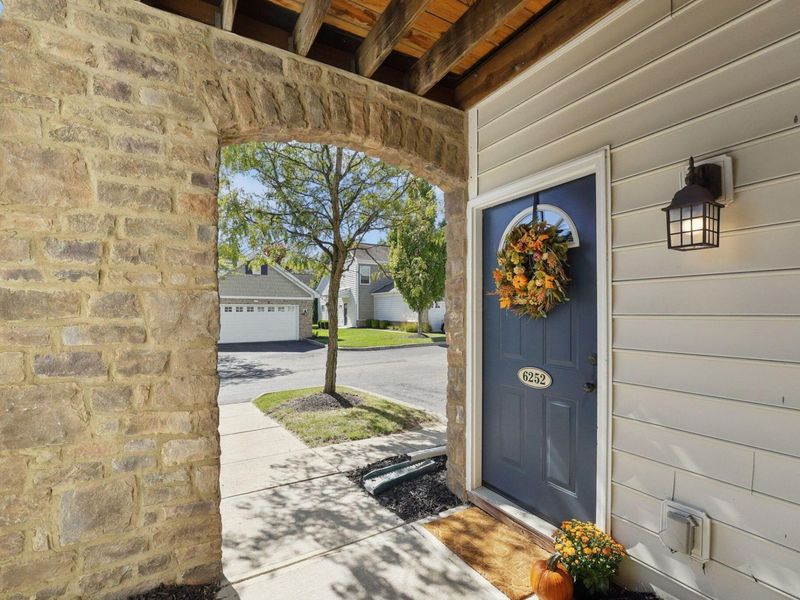 6252 Hudson Reserve Way, Unit 6252, Westerville, OH 43081 Photo 3
