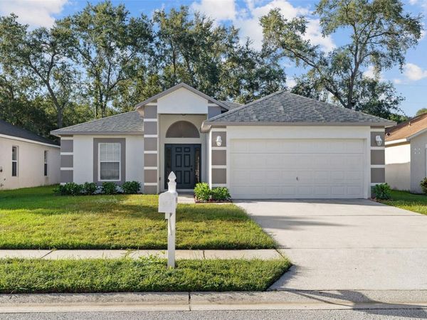 30260 BIRDHOUSE DRIVE , WESLEY CHAPEL, FL 33545