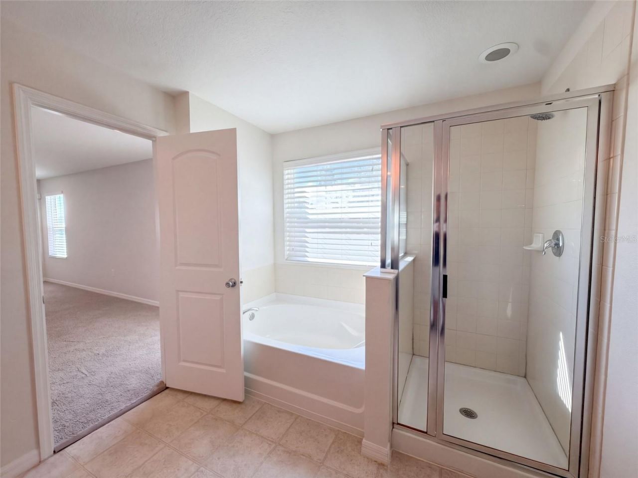 7607 Tangle Rush Drive , Gibsonton, FL 33534 Photo